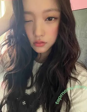 Haerin / Jeans / NewJeans_twt / newjeans_official nude photo #0178