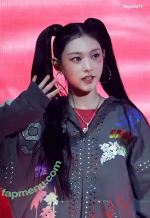 Haerin / Jeans / NewJeans_twt / newjeans_official nude photo #0182