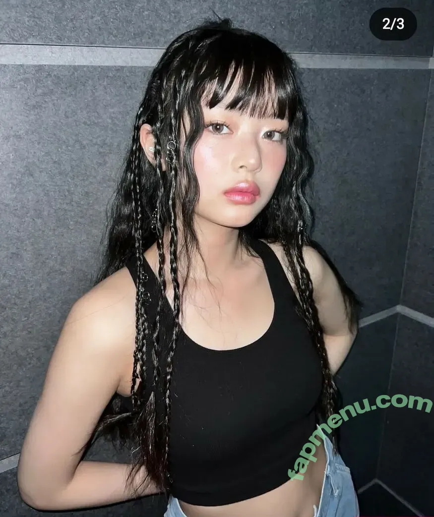 Haerin nude photo #0002 (Jeans / NewJeans_twt / newjeans_official)