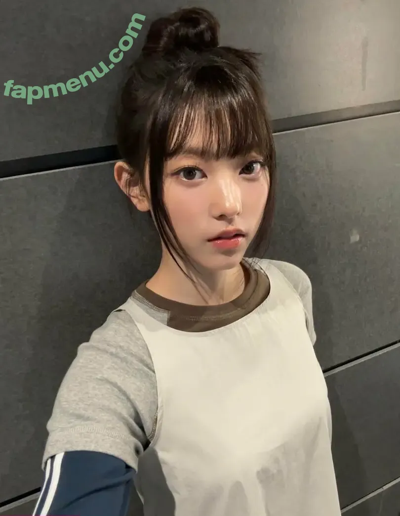 Haerin nude photo #0055 (Jeans / NewJeans_twt / newjeans_official)