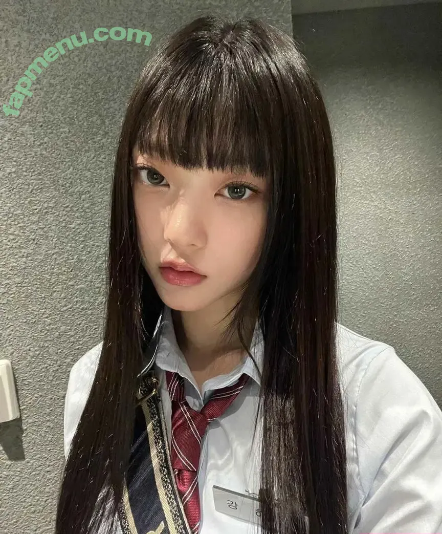 Haerin nude photo #0104 (Jeans / NewJeans_twt / newjeans_official)