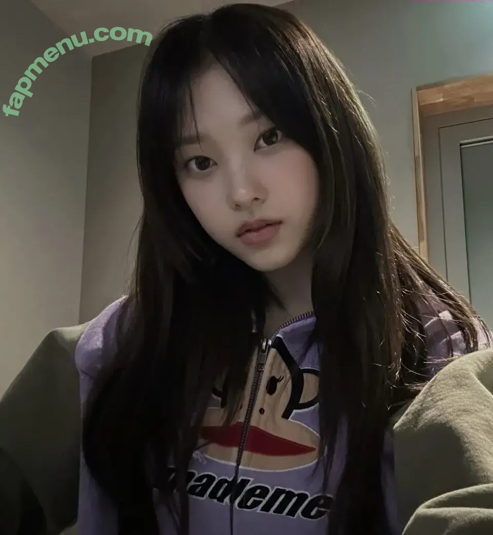 Haerin nude photo #0118 (Jeans / NewJeans_twt / newjeans_official)