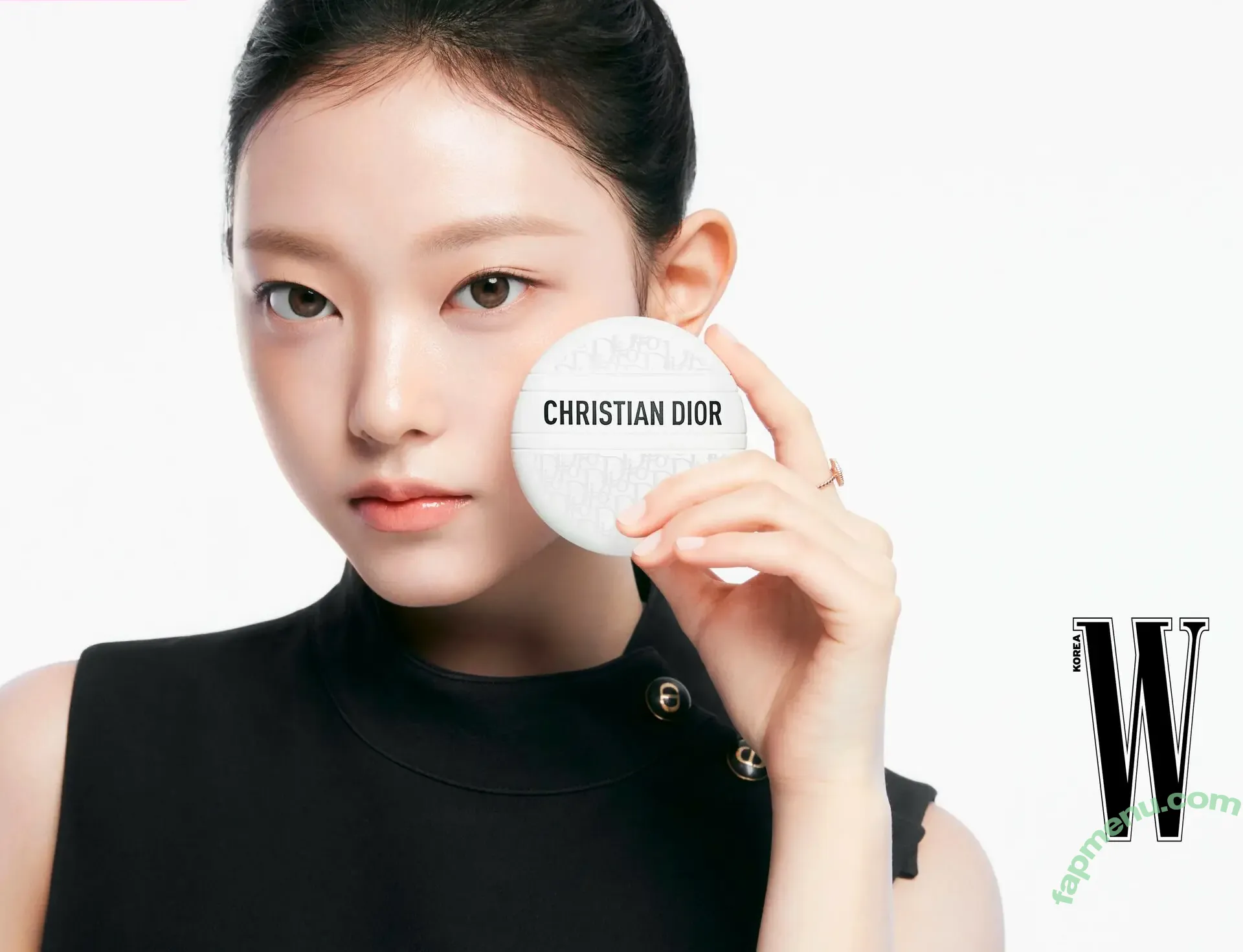 Haerin nude photo #0143 (Jeans / NewJeans_twt / newjeans_official)