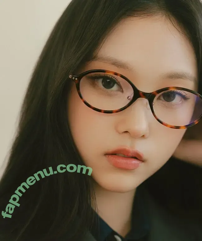 Haerin nude photo #0185 (Jeans / NewJeans_twt / newjeans_official)