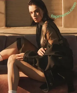 Hailee Steinfeld / hailee_steinfeld / haileesteinfeld nude photo #0348