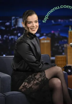 Hailee Steinfeld / hailee_steinfeld / haileesteinfeld nude photo #0474