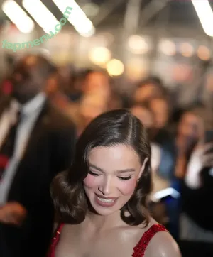 Hailee Steinfeld / hailee_steinfeld / haileesteinfeld nude photo #0614