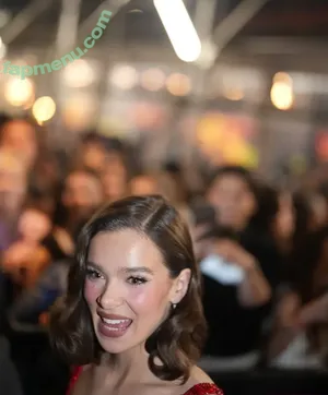 Hailee Steinfeld / hailee_steinfeld / haileesteinfeld nude photo #0616