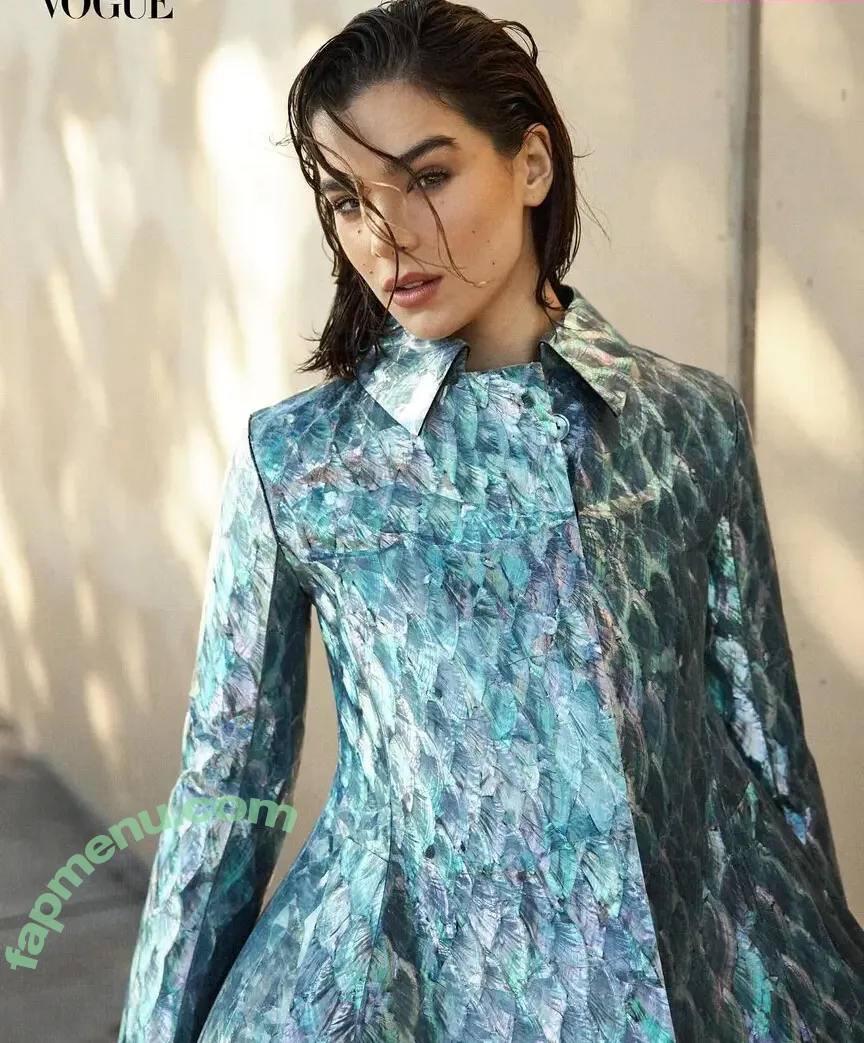 Hailee Steinfeld nude photo #0347 (hailee_steinfeld / haileesteinfeld)