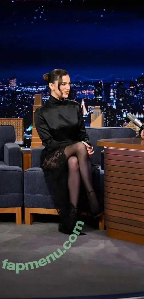 Hailee Steinfeld nude photo #0452 (hailee_steinfeld / haileesteinfeld)