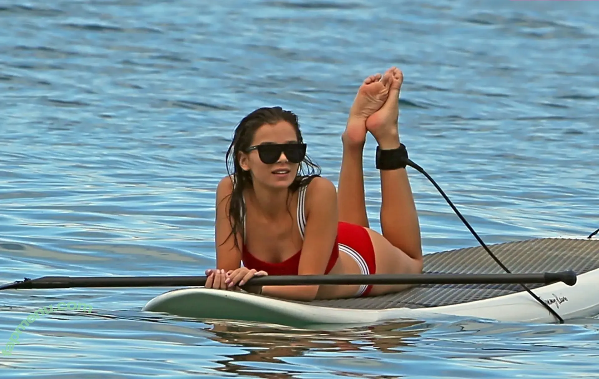 Hailee Steinfeld nude photo #0579 (hailee_steinfeld / haileesteinfeld)