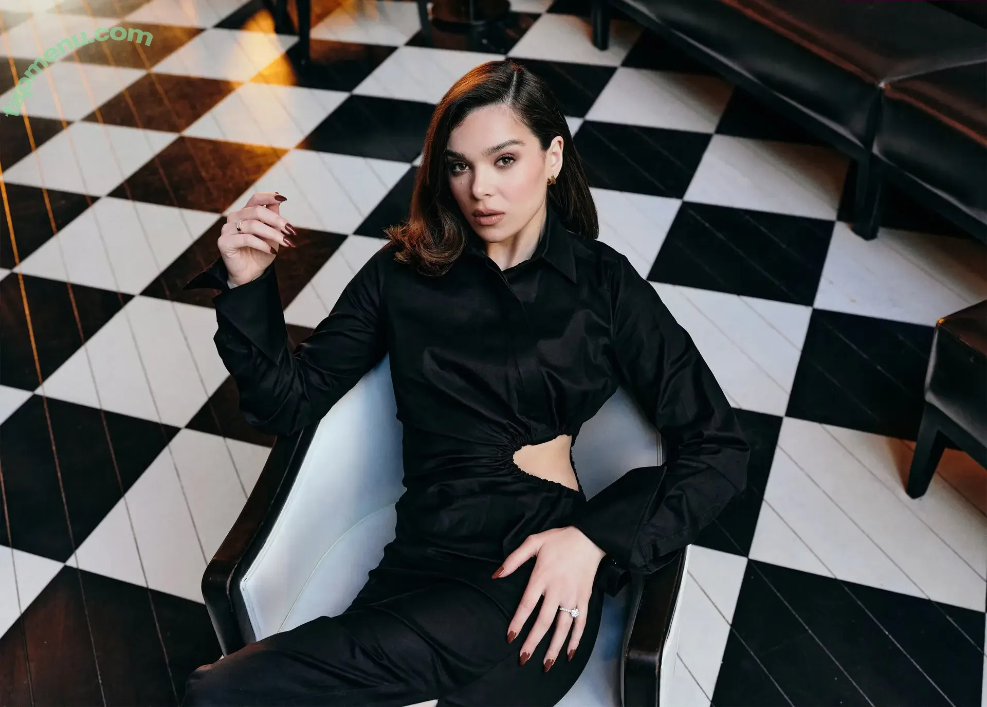 Hailee Steinfeld nude photo #0592 (hailee_steinfeld / haileesteinfeld)