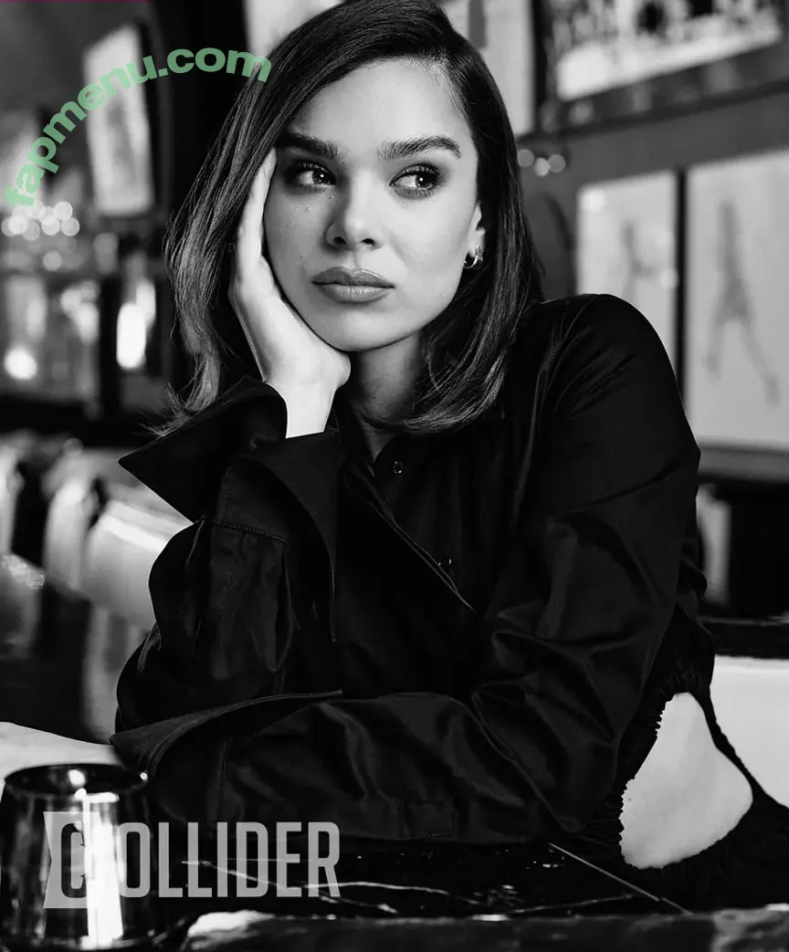 Hailee Steinfeld nude photo #0593 (hailee_steinfeld / haileesteinfeld)