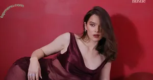 Hailee Steinfeld / haileesteinfeld nude photo #0139