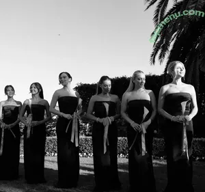 Hailee Steinfeld / haileesteinfeld nude photo #0231