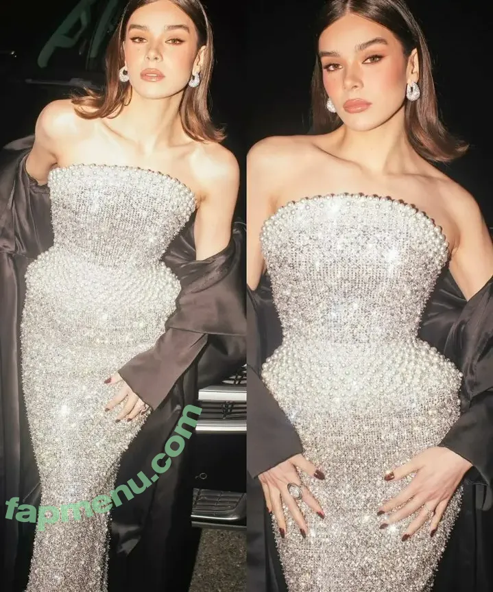 Hailee Steinfeld nude photo #0112 (haileesteinfeld)