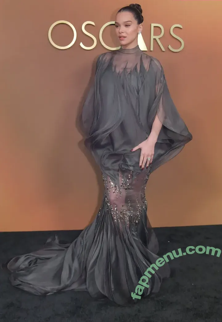 Hailee Steinfeld nude photo #0166 (haileesteinfeld)