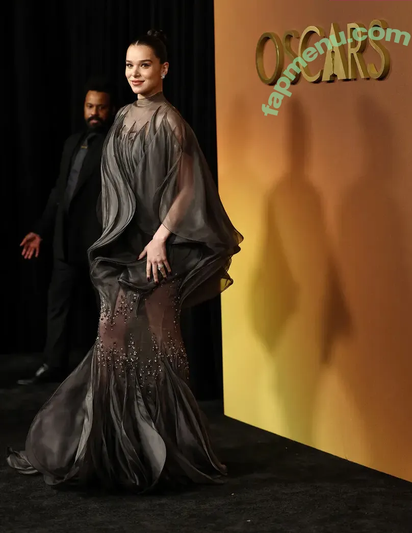 Hailee Steinfeld nude photo #0188 (haileesteinfeld)