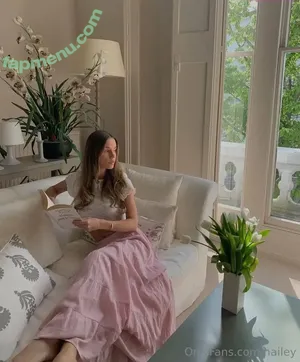 hailey / haileybieber nude photo #0006