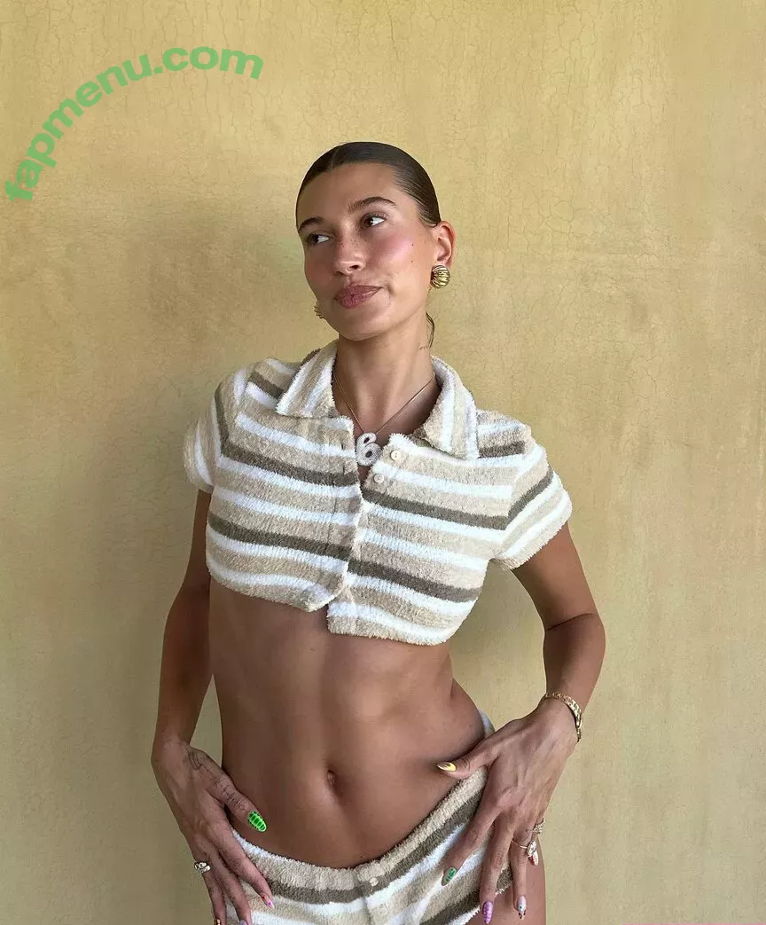 Hailey Baldwin Bieber nude photo #0348 (haileybieber)