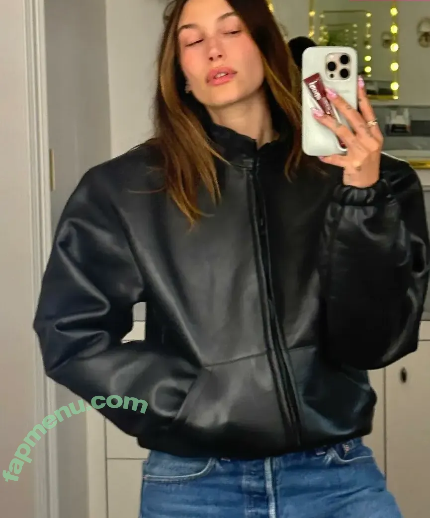 Hailey Baldwin Bieber nude photo #0857 (haileybieber)