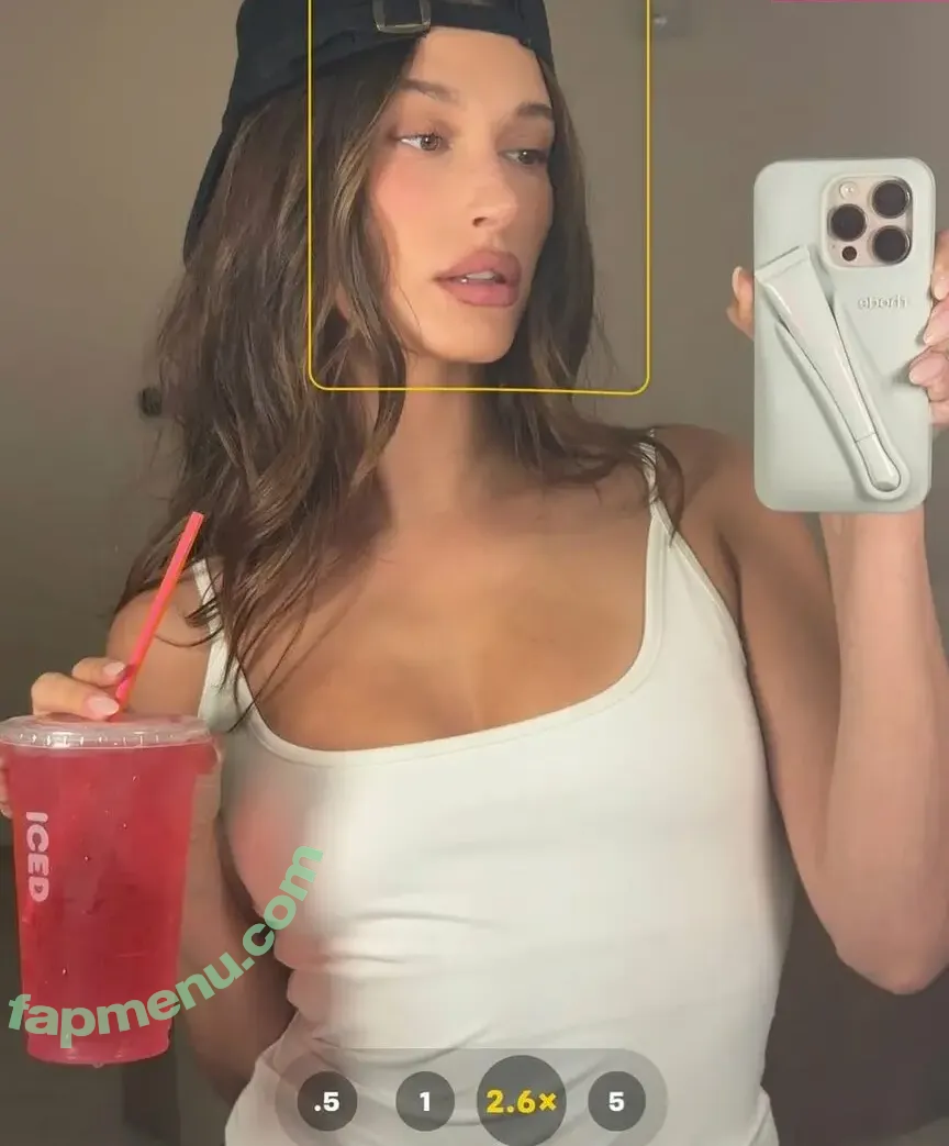 Hailey Baldwin Bieber nude photo #0958 (haileybieber)