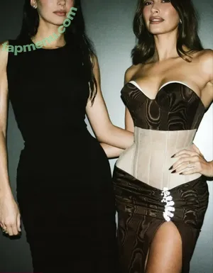 Hailey Baldwin Bieber / haileybieber nude photo #1052