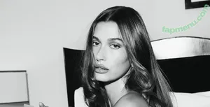 Hailey Baldwin Bieber / haileybieber nude photo #1152