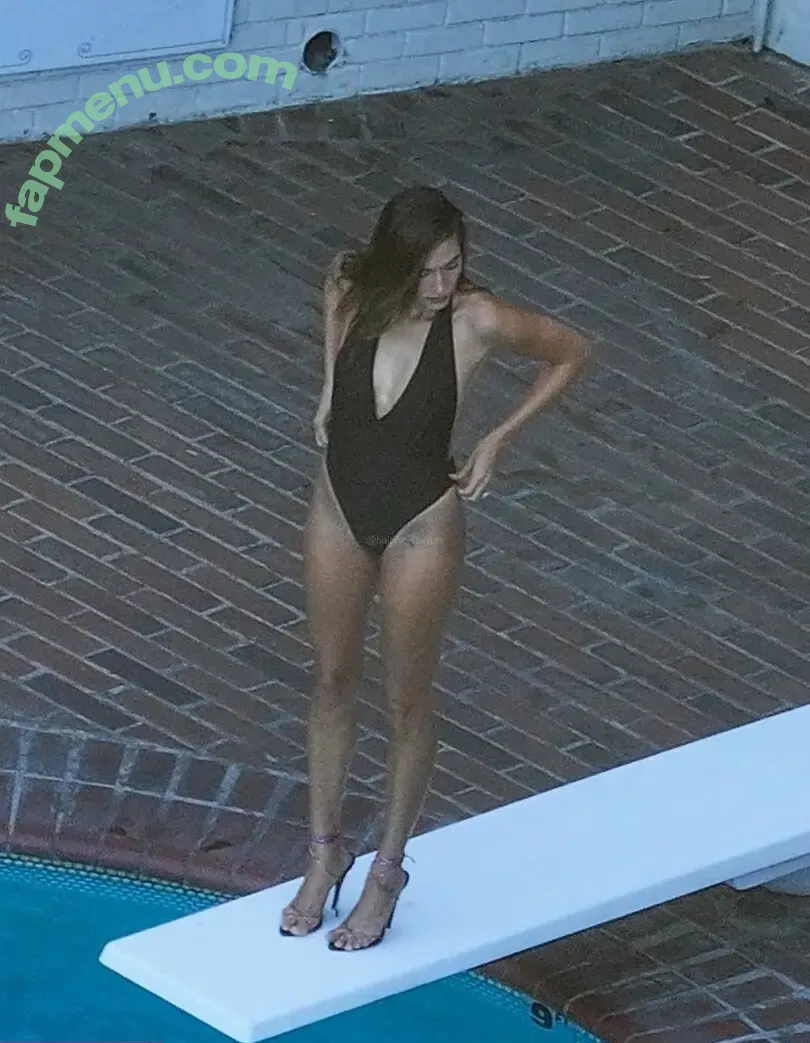 Hailey Baldwin Bieber nude photo #1012 (haileybieber)