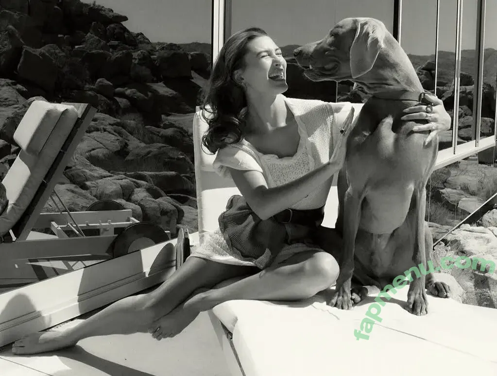 Hailey Baldwin nude photo #0149 (haileybieber)