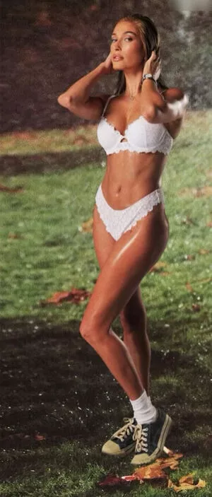 Hailey Bieber / baldwin / haileeybear / haileybieber nude photo #0144
