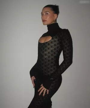 Hailey Bieber / baldwin / haileeybear / haileybieber nude photo #0154