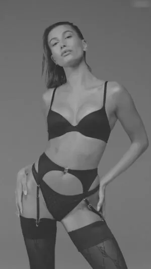 Hailey Bieber / baldwin / haileeybear / haileybieber nude photo #0157