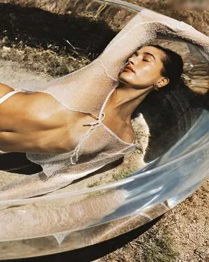 Hailey Bieber / baldwin / haileeybear / haileybieber nude photo #0213