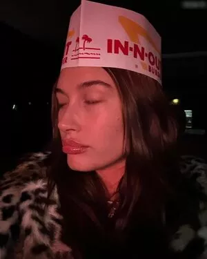 Hailey Bieber / baldwin / haileeybear / haileybieber nude photo #0220