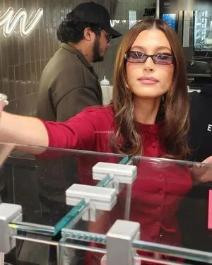 Hailey Bieber / baldwin / haileeybear / haileybieber nude photo #0225