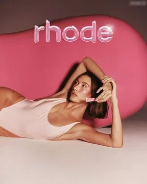 Hailey Bieber / baldwin / haileeybear / haileybieber nude photo #0255