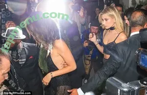 Hailey Bieber / HaileyBaldwin / haileeybear / haileybieber nude photo #0895