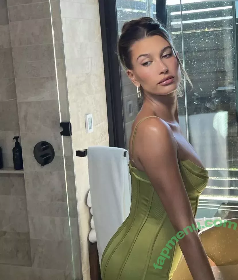 Hailey Bieber nude photo #0174 (baldwin / haileeybear / haileybieber)