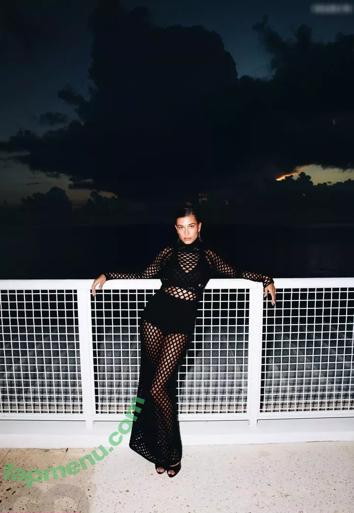 Hailey Bieber nude photo #0205 (baldwin / haileeybear / haileybieber)