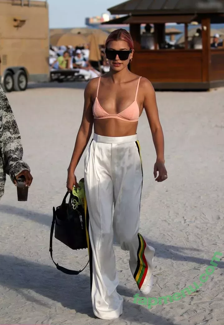 Hailey Bieber nude photo #0521 (baldwin / haileeybear / haileybieber)