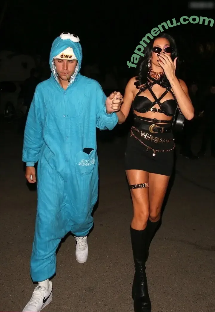 Hailey Bieber nude photo #0659 (baldwin / haileybieber)