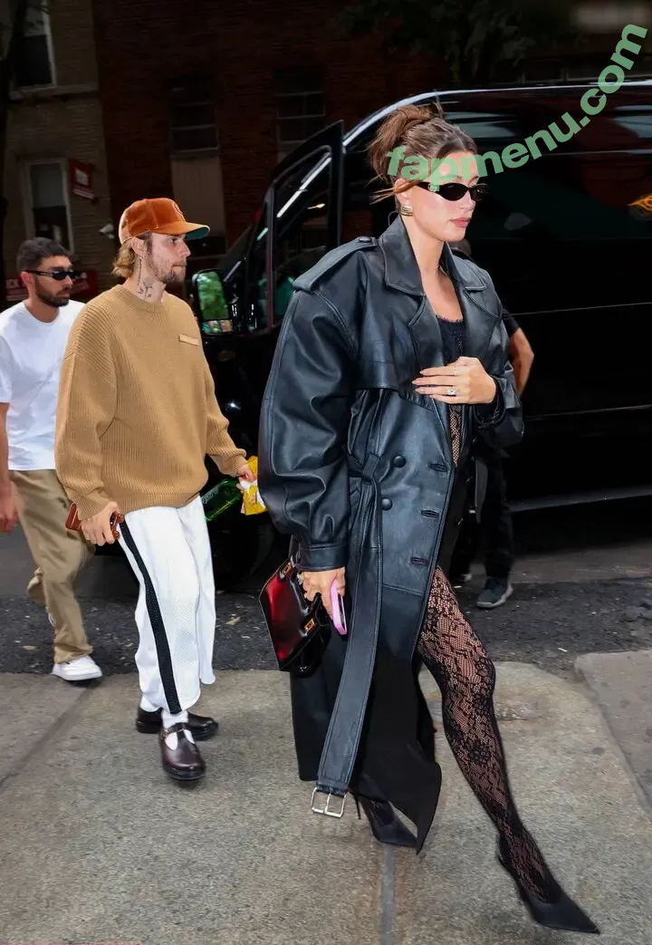 Hailey Bieber nude photo #0677 (baldwin / haileybieber)
