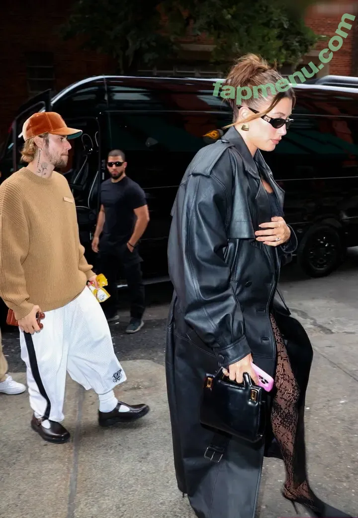 Hailey Bieber nude photo #0681 (baldwin / haileybieber)