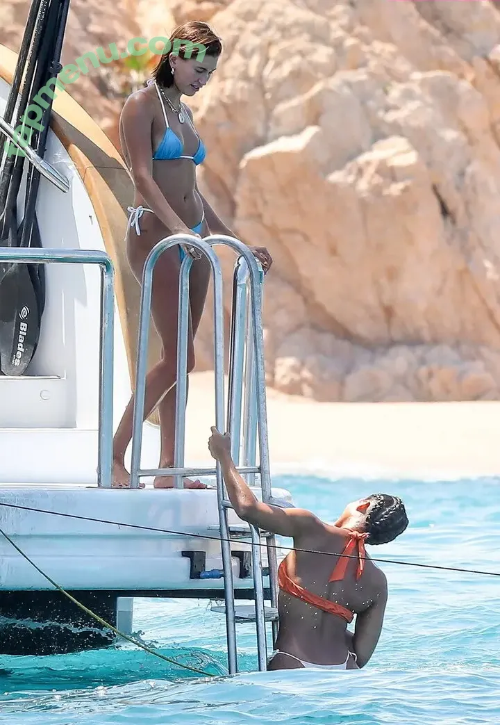 Hailey Bieber nude photo #0732 (baldwin / haileybieber)