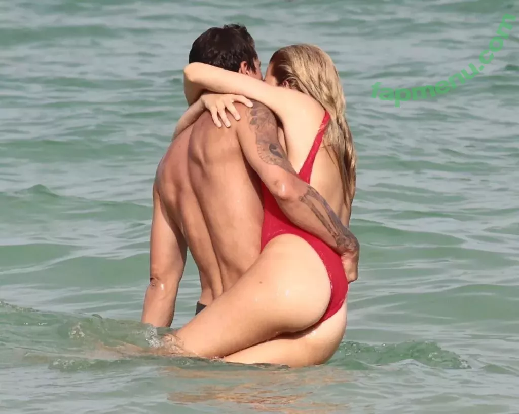 Hailey Clauson nude photo #0023 (hailey_clauson / haileyclauson)