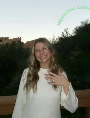 Hailey Johnson / haileyjayy nude photo #0020