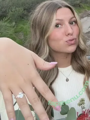 Hailey Johnson / haileyjayy nude photo #0021