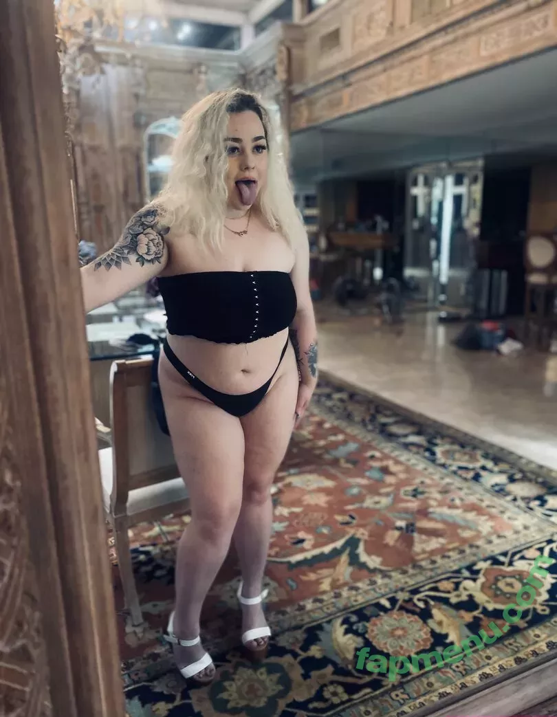 hailey_rae20 nude photo #0016 (thehaileyrae_)