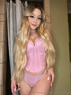 haileypeltz / peltzh nude photo #0133